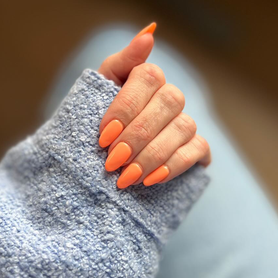 Gel Polish • 642 Orange Blaze (semi-transparent) • 21FREE • The Gel Collection™