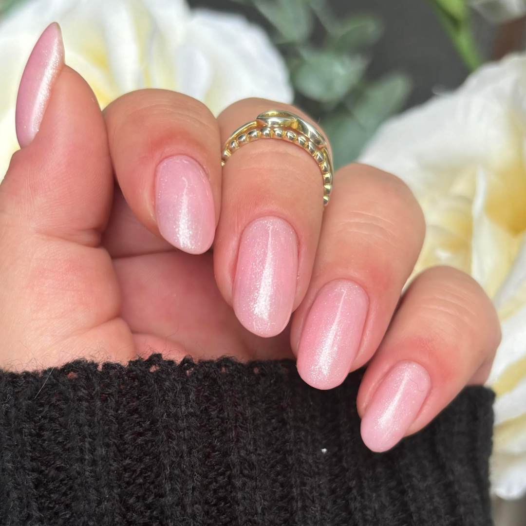 Gel Polish • 753 Baby Pink Shimmer (transparent) • 21FREE • The Gel Collection™
