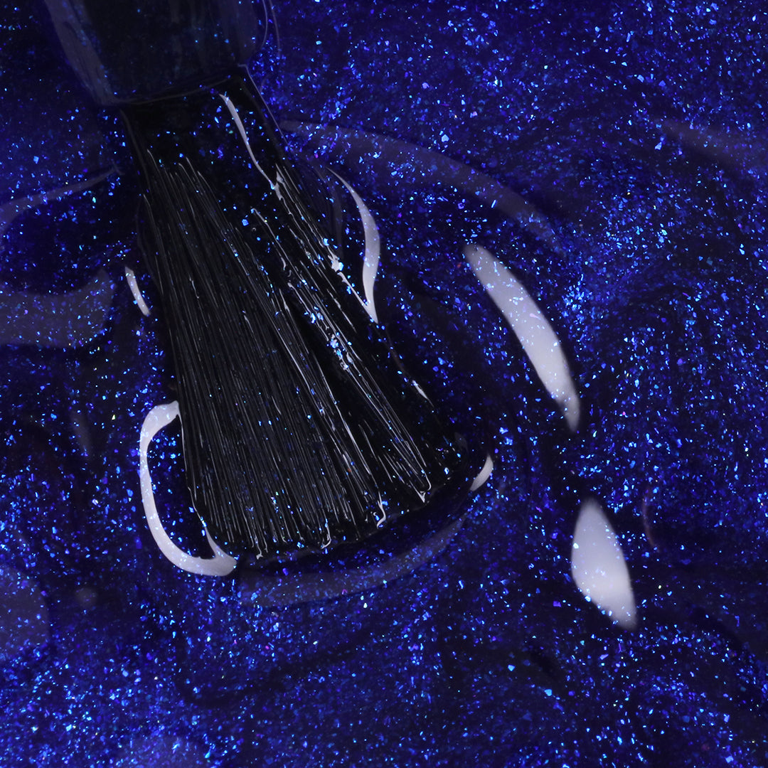 Gel Polish • 766 Blue Velvet (semi-transparent) • 21FREE • The Gel Collection™