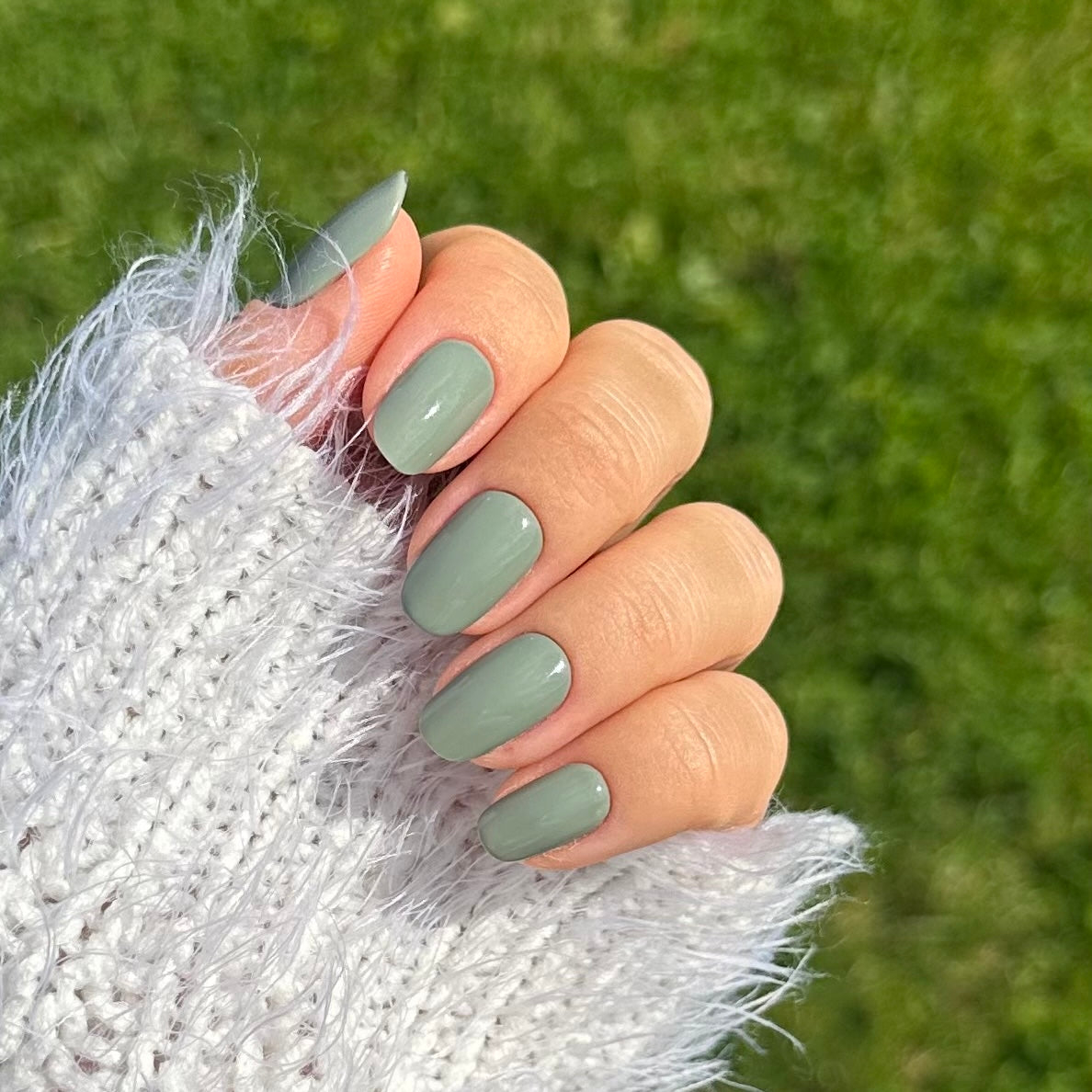 Gel Polish • 858 Sage Whisper • 21FREE • The Gel Collection™