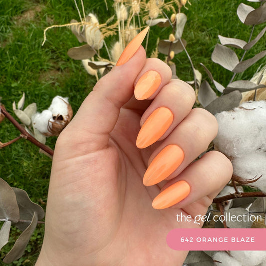 Gel Polish • 642 Orange Blaze (semi-transparent) • 21FREE • The Gel Collection™