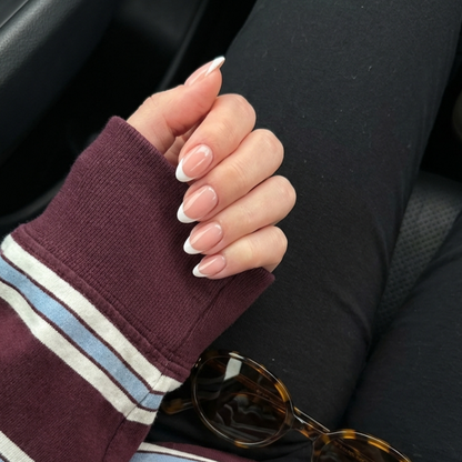 Gel Polish • 669 Blushing Nude (semi-transparent) • 21FREE • The Gel Collection™