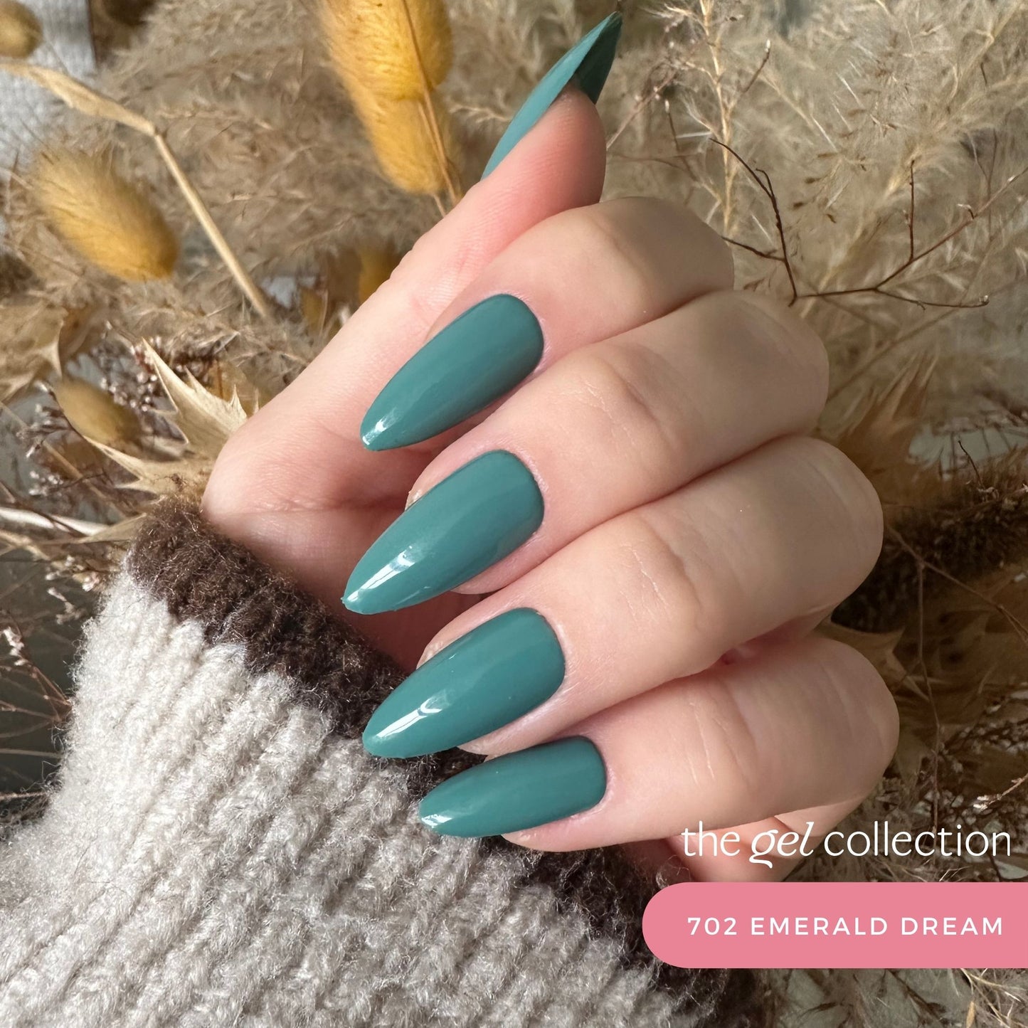 Gel Polish • 702 Emerald Dream • 21FREE • The Gel Collection™