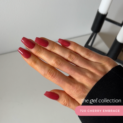 Gel Polish • 720 Cherry Embrace (semi-transparent) • 21FREE • The Gel Collection™