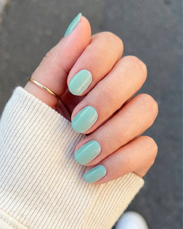 176 Opalite på negle