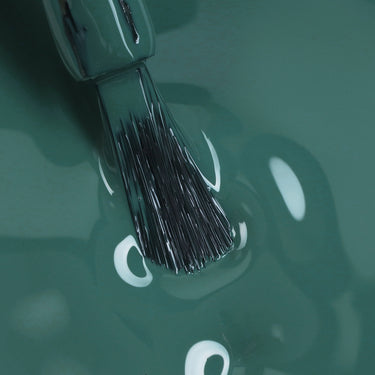Gel Polish • 702 Emerald Dream • 21FREE • The Gel Collection™