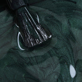 Gel Polish • 747 Minty Marvel (semi-transparent) • 21FREE • The Gel Collection™