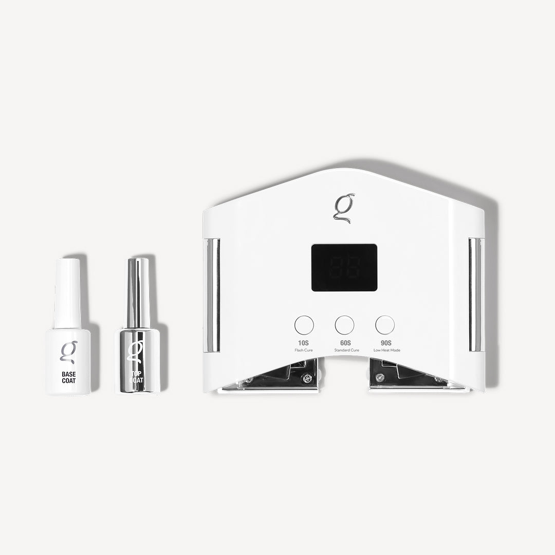 Essentials Introtilbud • Lampe + Top Coat + Base Coat