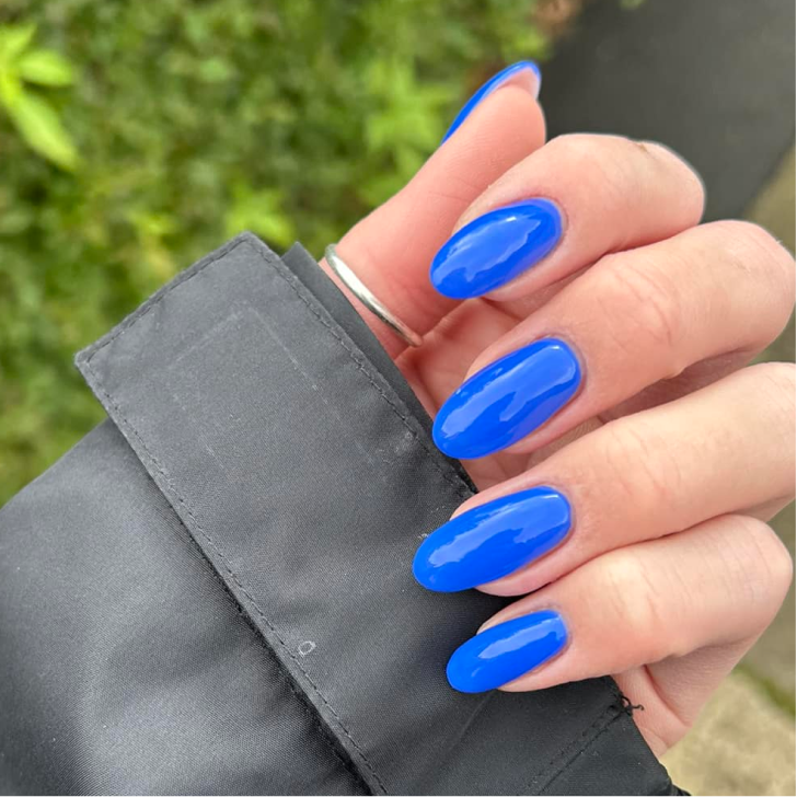 689 Twilight Blue (semi-transparent)