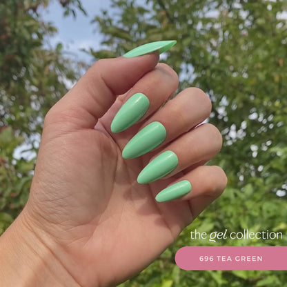 Gel Polish • 696 Tea Green • 21FREE • The Gel Collection™