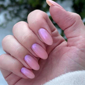 Gel Polish • 741 Pearl Pink Haze (transparent) • 21FREE • The Gel Collection™