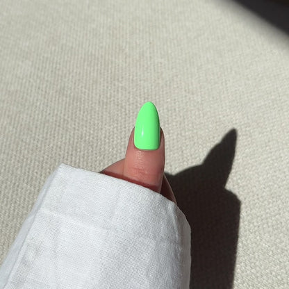 Gel Polish • 830 Minty Mermaid • 21FREE • The Gel Collection™