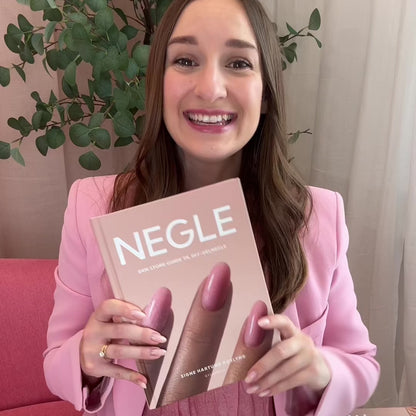 NEGLE - Den store guide til DIY-gelnegle