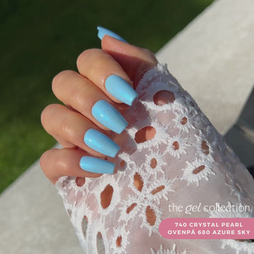 Gel Polish • 740 Crystal Pearl (transparent) • 21FREE • The Gel Collection™