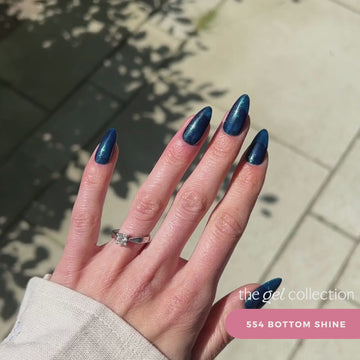Gel Polish • 554 Bottom Shine (semi-transparent) • 21FREE • The Gel Collection™